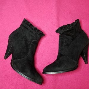 Black Suede Ankle Boots With Zipper